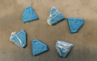 Pesaro - Sequestrate pasticche di "Blue Punisher", arrestato 26enne gambiano